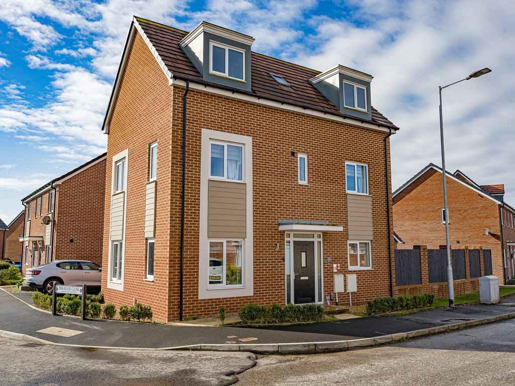 5 bed detached house for sale in Vulcan Parkway, NewtonLeWillows WA12