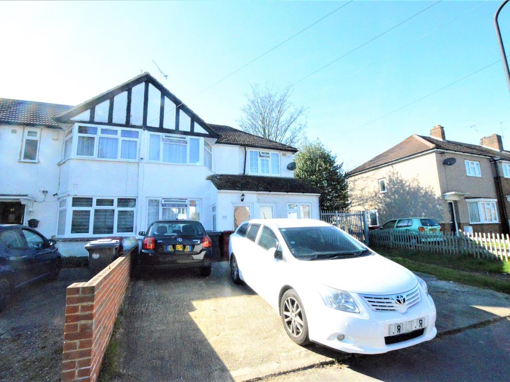 2 bed terraced house for sale in Waterbeach Road, Slough SL1 Zoopla