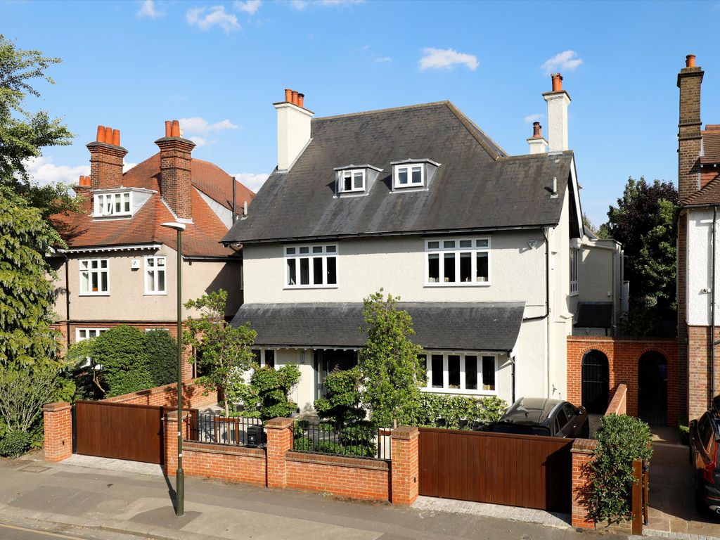 Alan Road Wimbledon Village London SW19