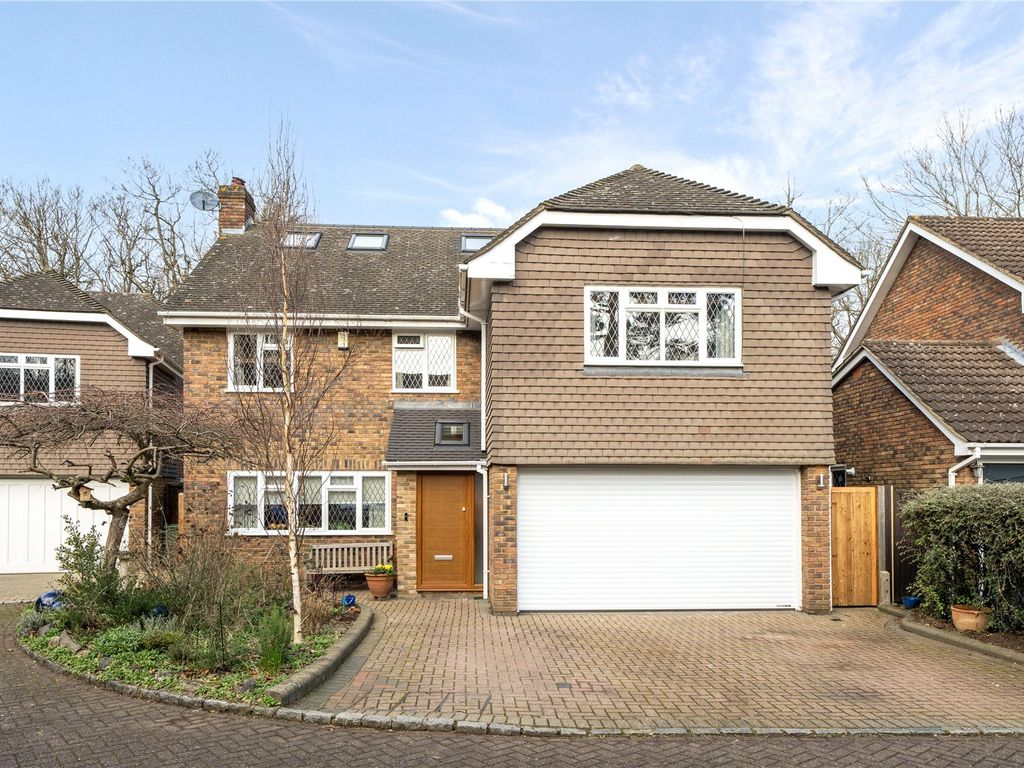 7 bed town house for sale in Davema Close, Chislehurst BR7, £1,250,000