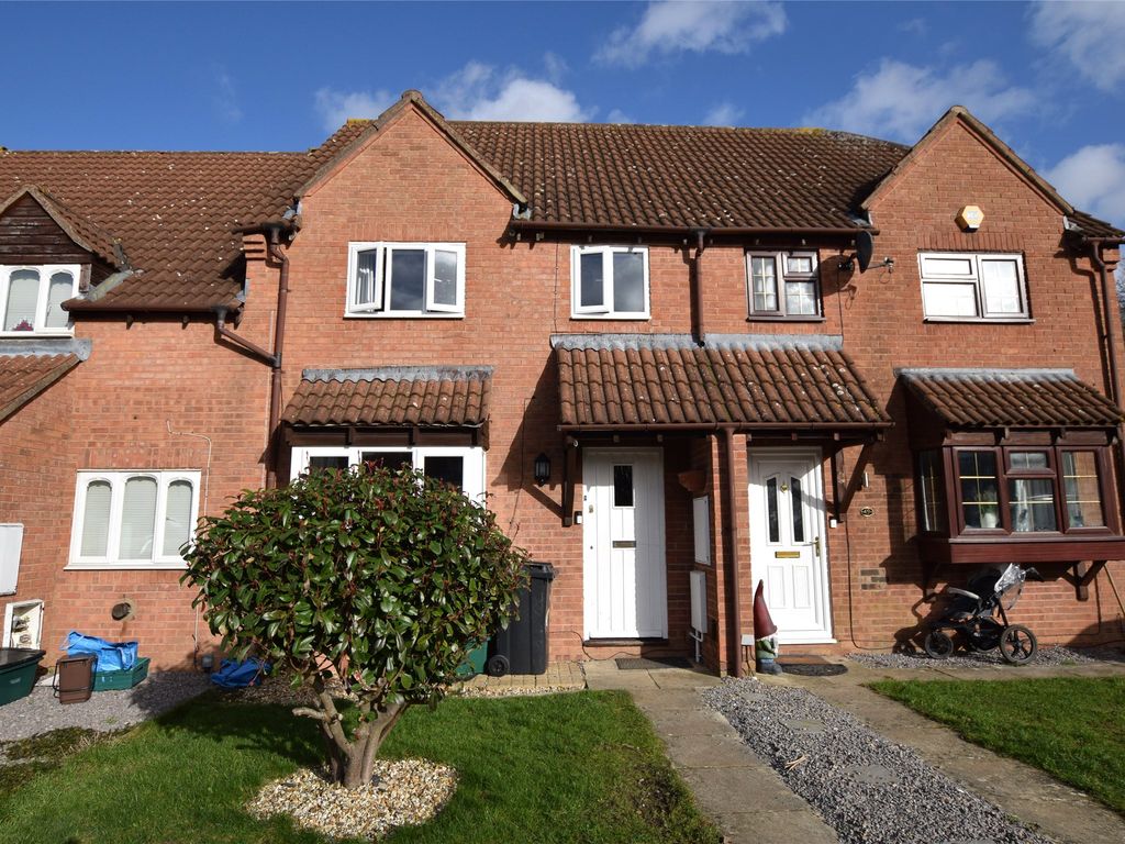 3 bed terraced house for sale in Apperley Drive, Quedgeley, Gloucester