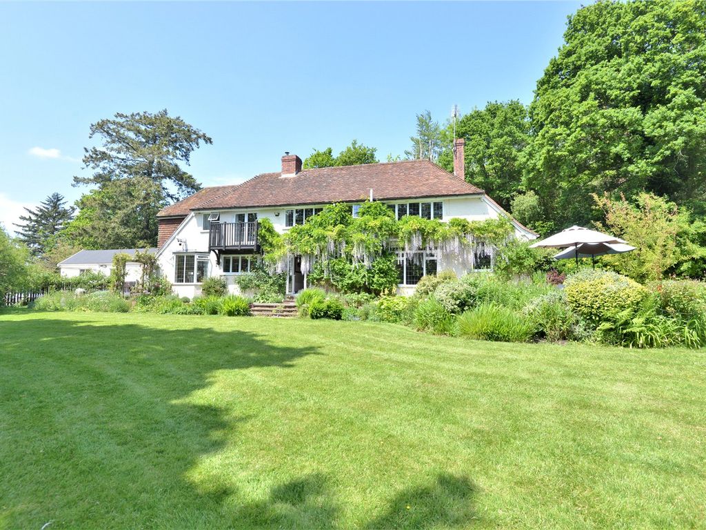 4 bed detached house for sale in Godshill Wood, Fordingbridge