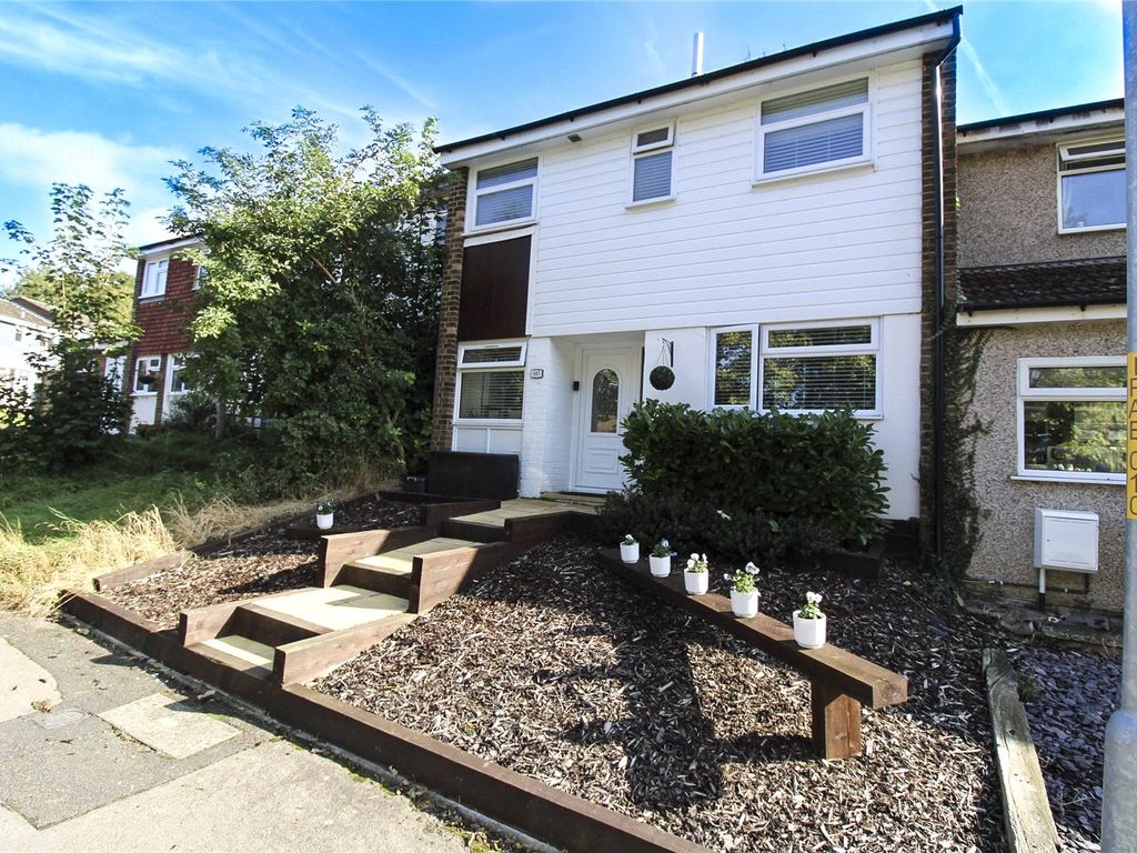 3 bed terraced house for sale in Paddock Close, South Darenth, Kent DA4