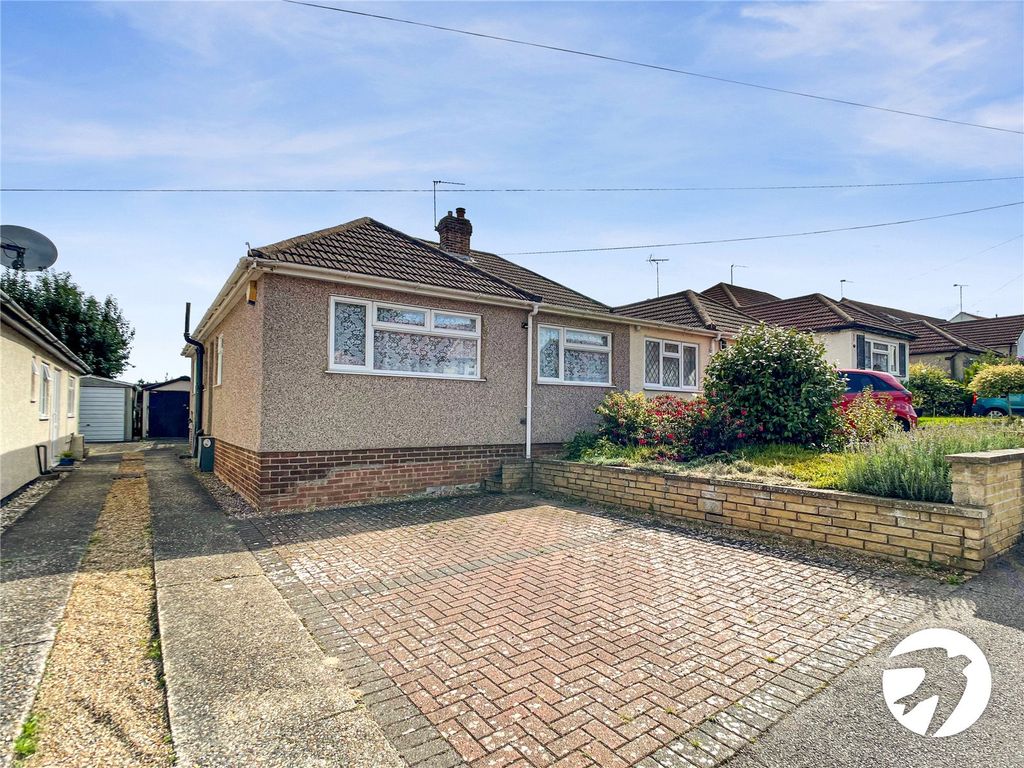 3 bed bungalow for sale in Balmoral Road, Sutton At Hone, Dartford