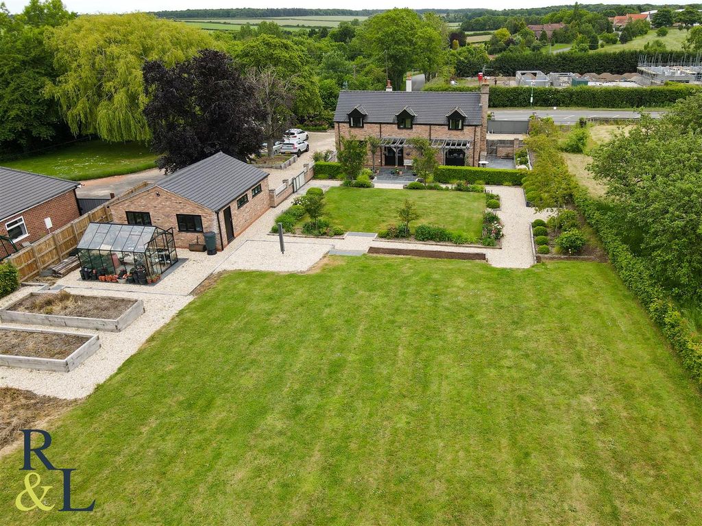 5 bed detached house for sale in Melton Road, Stanton On The Wolds