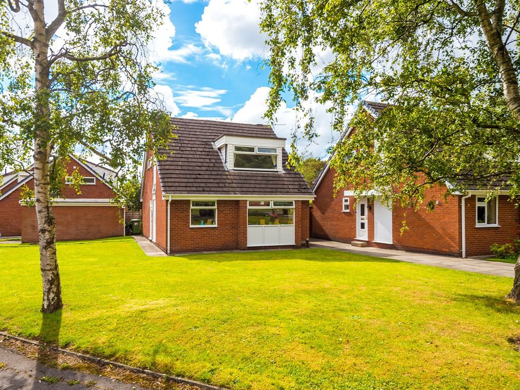 4 bed detached house for sale in Blackburne Close, Padgate, Warrington