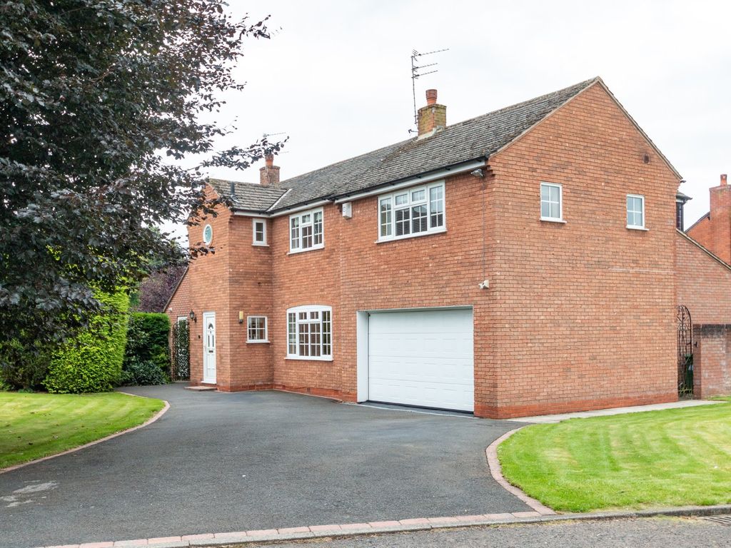 5 bed detached house for sale in Foxley Close, Lymm WA13 Zoopla