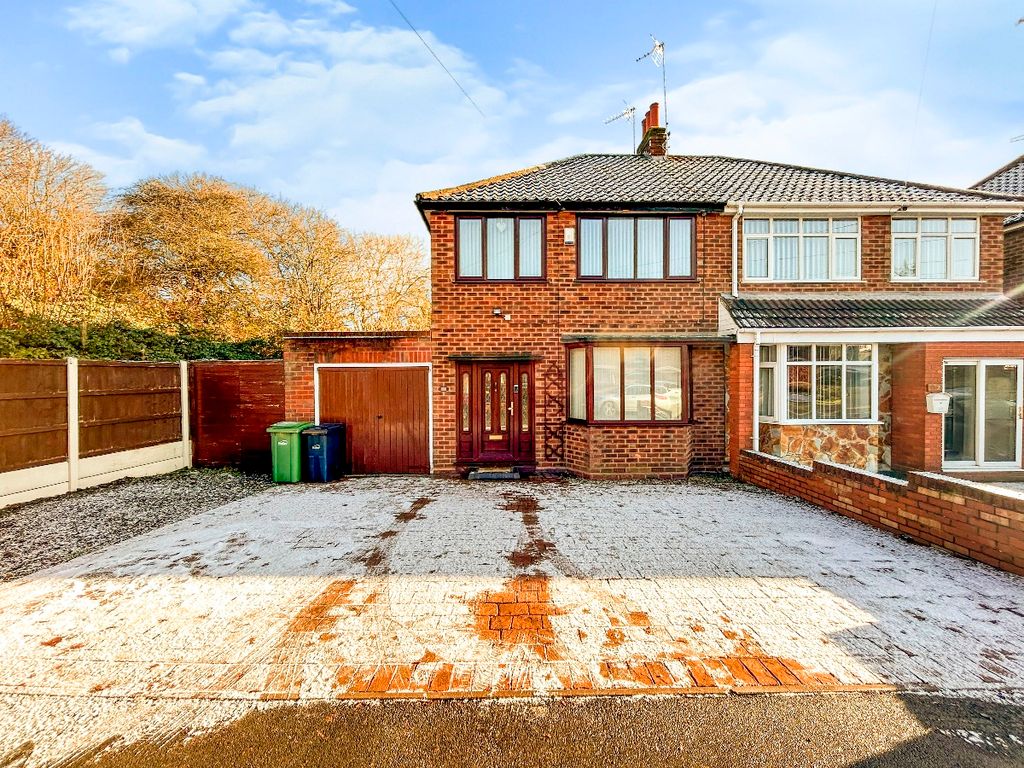3 bed semidetached house for sale in Baptist End Road, Netherton, Dudley DY2 Zoopla