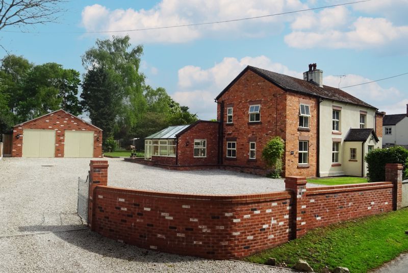 4 bed detached house for sale in Hunsterson Road, Hatherton, Nantwich