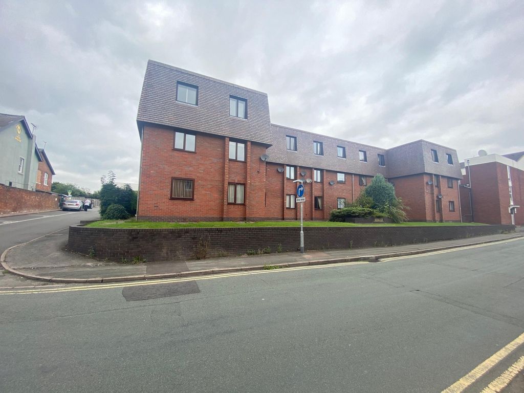 1 bed flat to rent in Eskrett Street, Hednesford, Cannock WS12 Zoopla