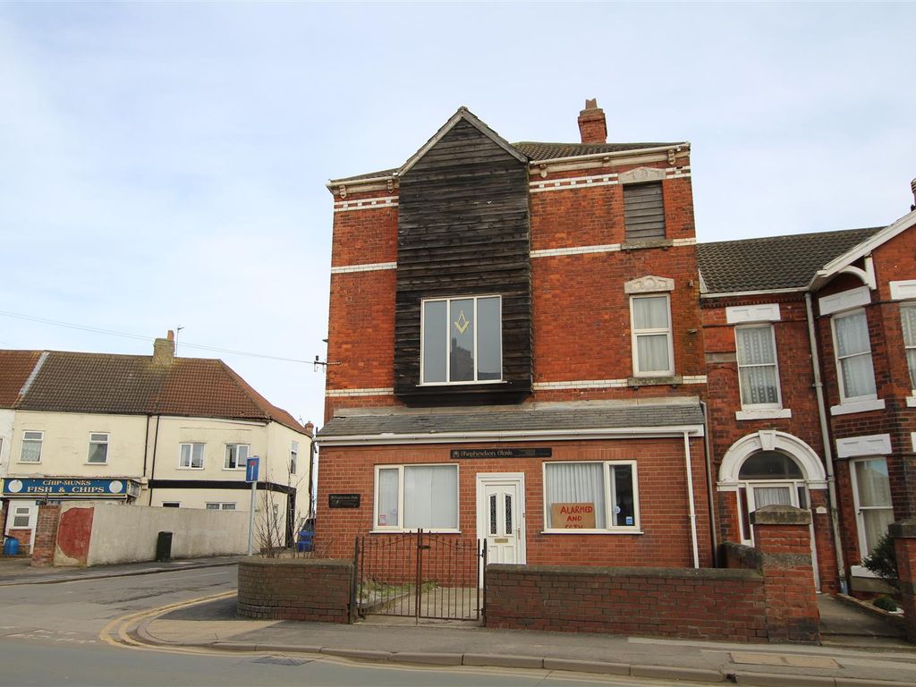 12 bed property for sale in Queen Street, Withernsea HU19 Zoopla