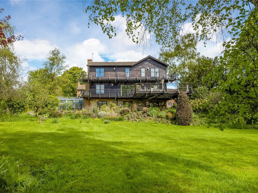 Land for sale in Portway Drive, Croughton, Brackley, Northamptonshire