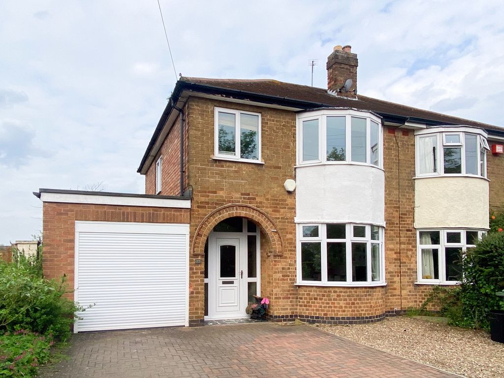 3 bed semidetached house for sale in Leicester Road, Thurcaston LE7
