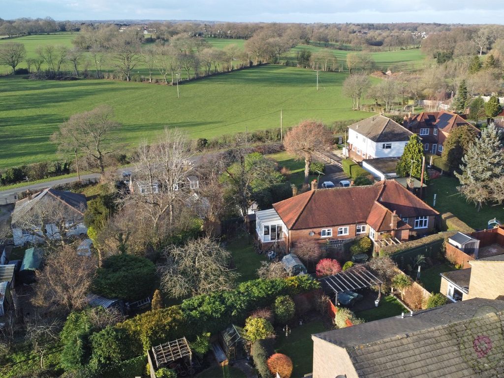 2 bed semidetached bungalow for sale in Windmill Lane, Widmer End