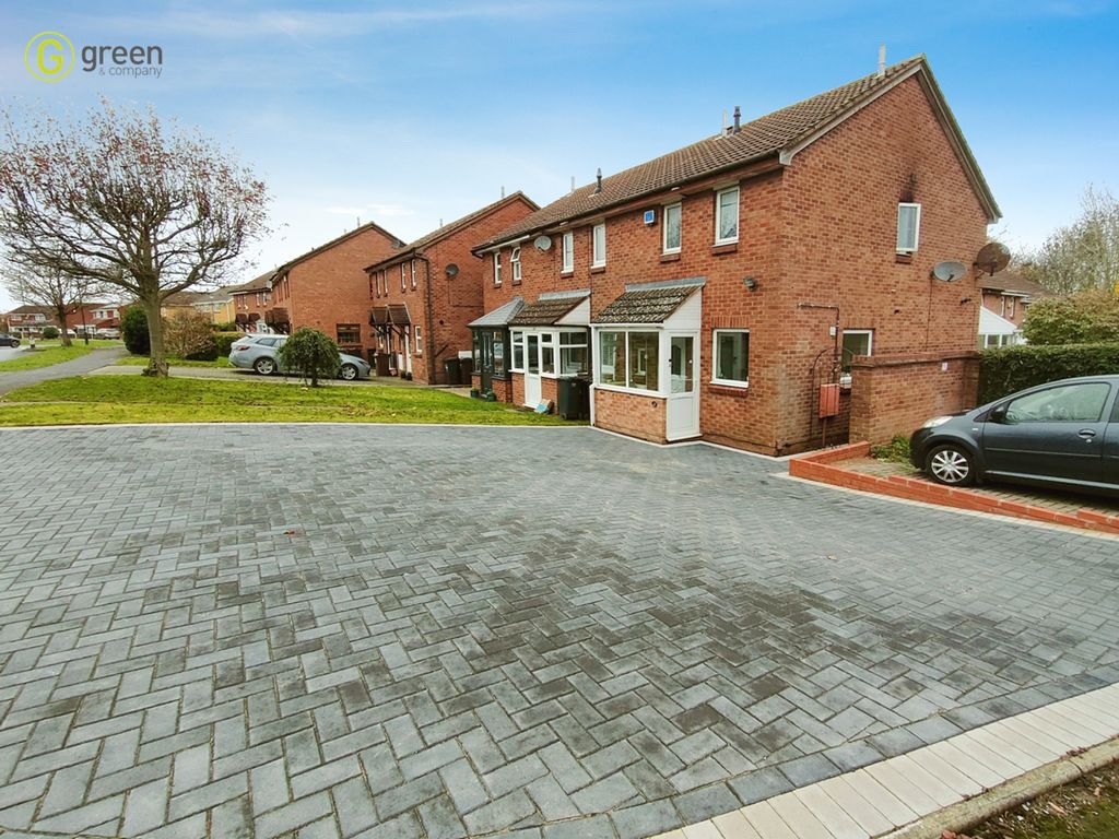 2 bed end terrace house for sale in Parkfield Drive, Castle Bromwich, Birmingham B36, £220,000