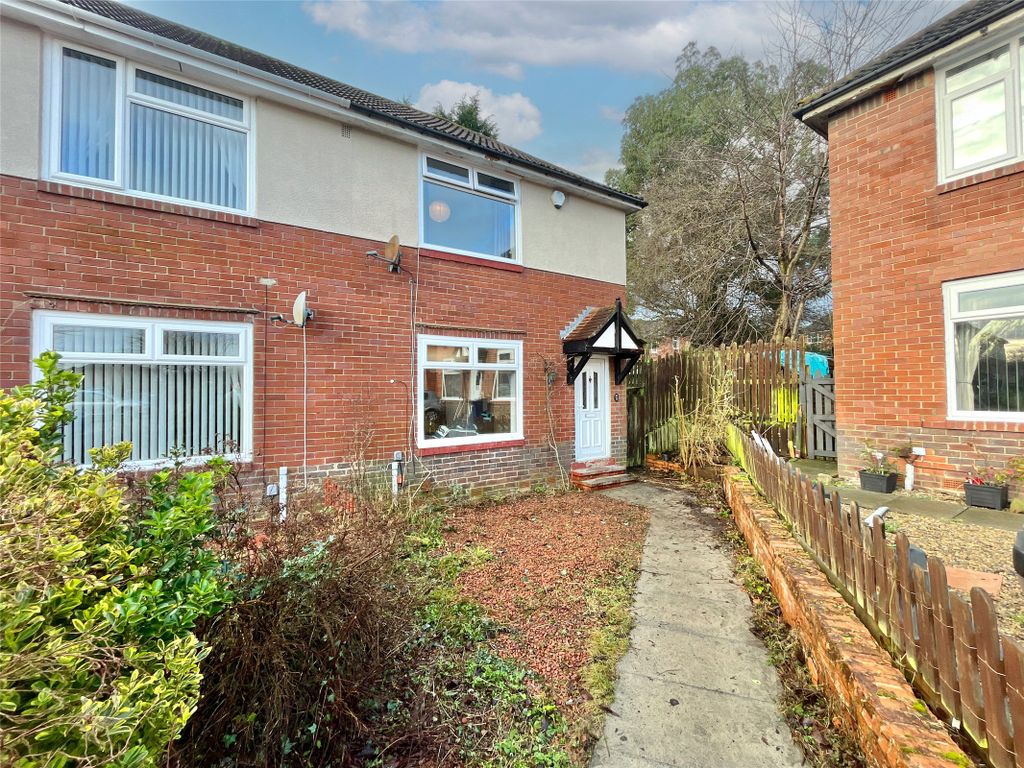 2 bed end terrace house for sale in Murrayfield Road, Blakelaw NE5, £