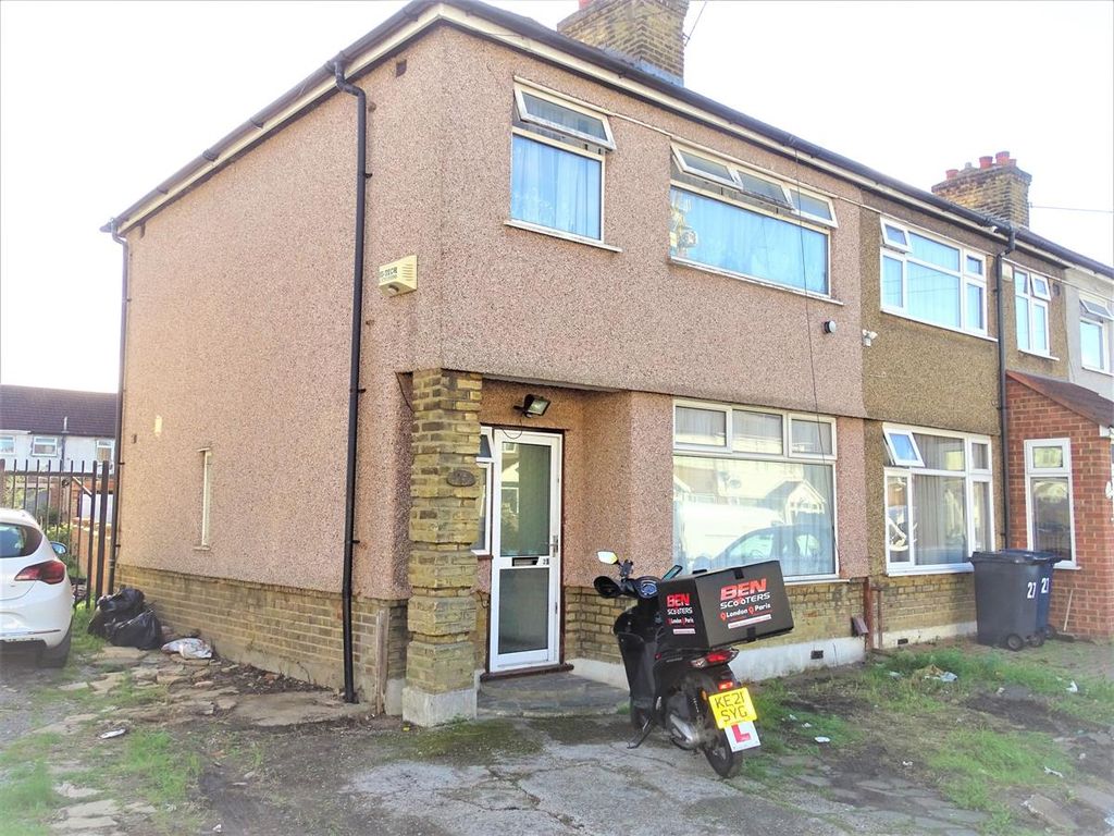 3 bed terraced house for sale in Kingsbridge Crescent, Southall UB1