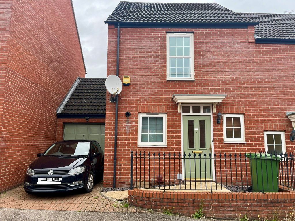 2 bed semidetached house to rent in Birch Covert, Thetford IP24, £