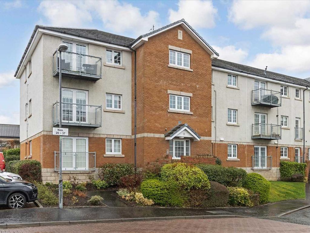 2 bed flat for sale in Stewartfield Gardens, Stewartfield, East