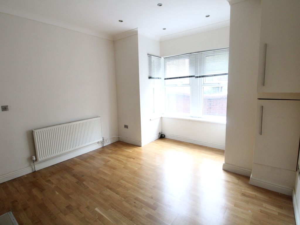 1 bed flat to rent in Marsh Road, Leagrave, Luton LU3 Zoopla