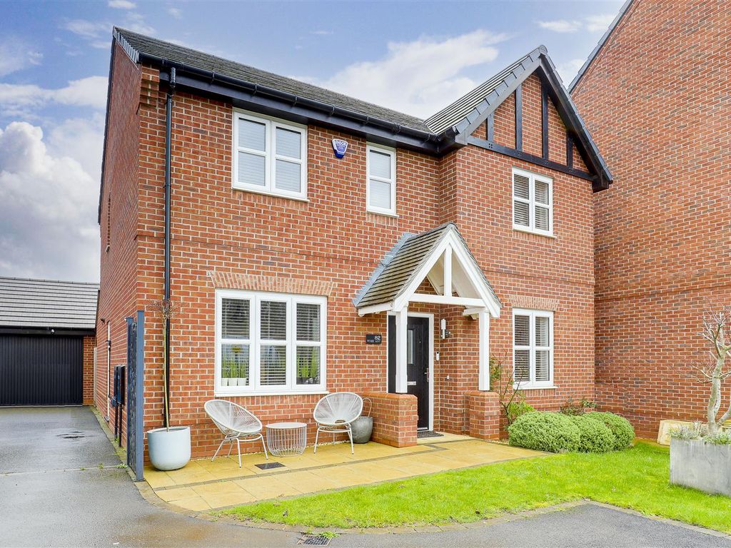 4 bed detached house for sale in Rose Way, Edwalton, Nottinghamshire