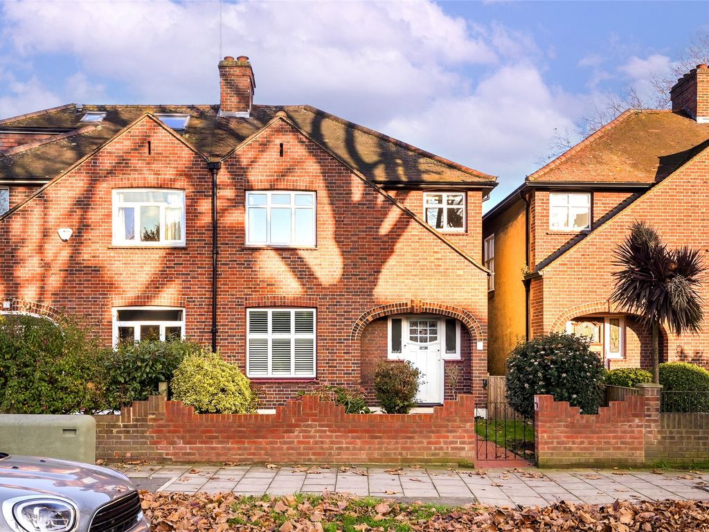 3 bed semidetached house for sale in Spencer Road, Chiswick, London W4