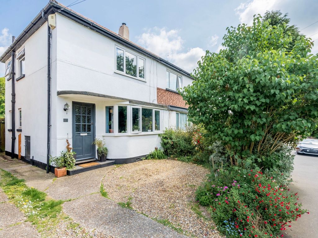 2 bed semidetached house for sale in Long John Hill, Norwich NR1, £