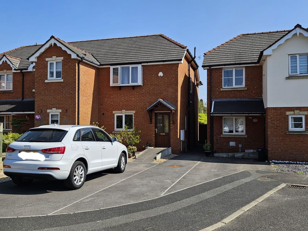 3 bed semidetached house for sale in Bradman Close, Wallasey CH45 Zoopla