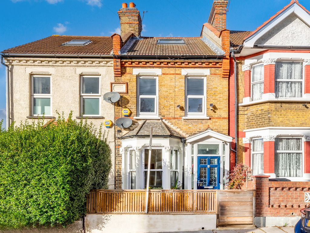 4 bed semidetached house for sale in Woodville Road, Thornton Heath