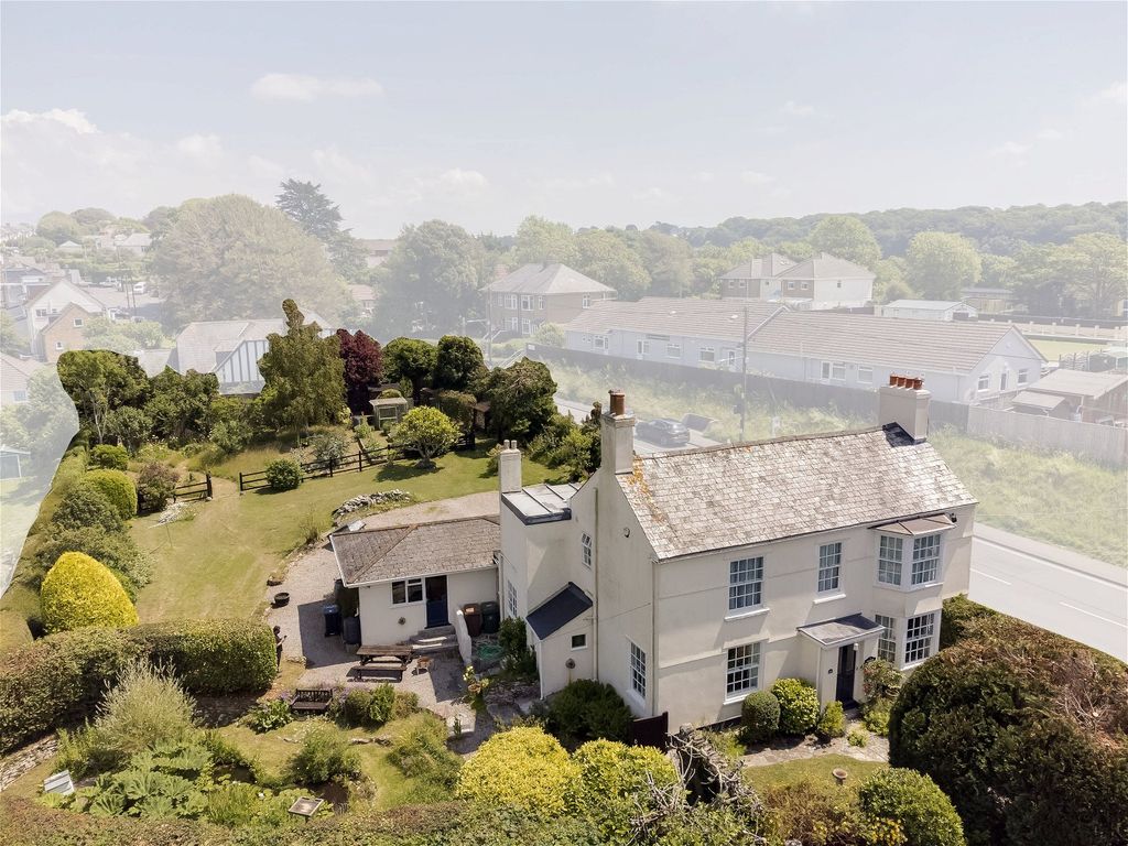 4 bed detached house for sale in Furzehatt Road, Plymstock, Plymouth