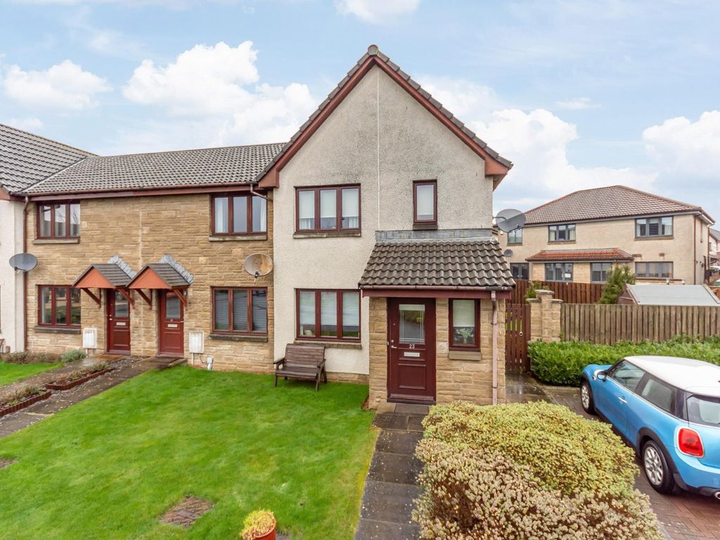 3 bed end terrace house for sale in Old Hall Knowe Court, Bathgate