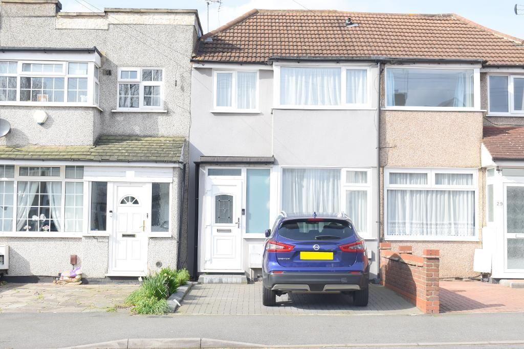 3 bed terraced house for sale in Elm Park Avenue, Elm Park, Hornchurch