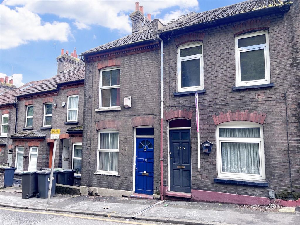 2 bed terraced house for sale in Hitchin Road, Luton LU2 Zoopla