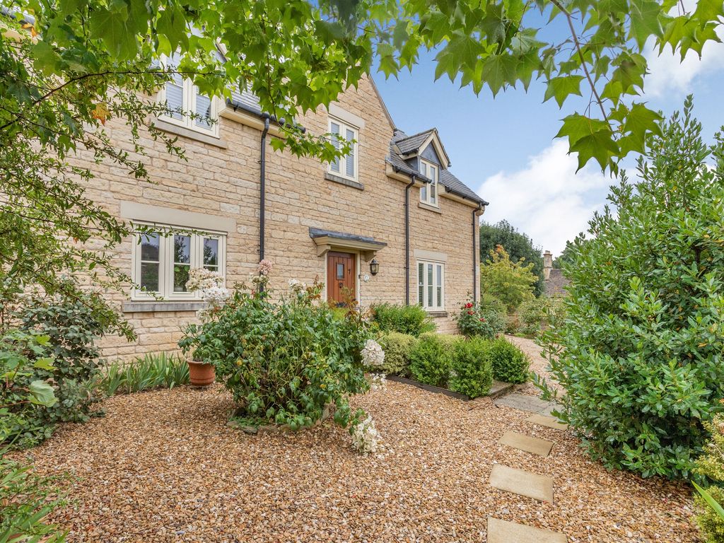 4 bed detached house for sale in Holme Close, Tinwell, Stamford PE9