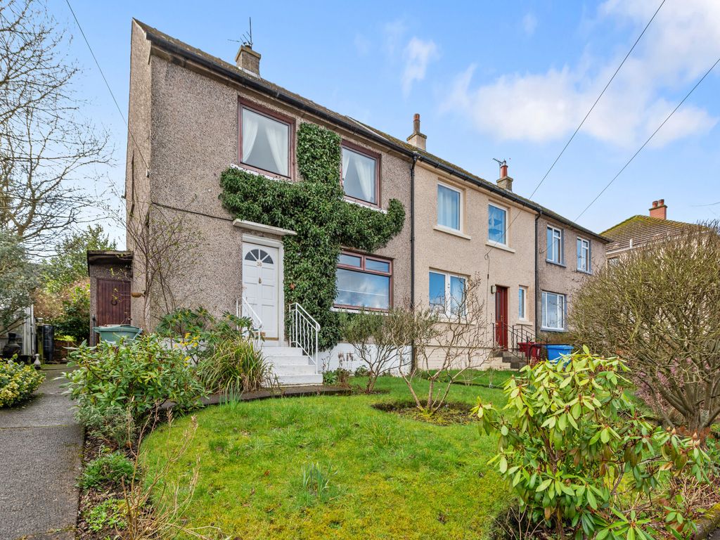 2 bed end terrace house for sale in 38 Inglis Place, Brightons FK2, £