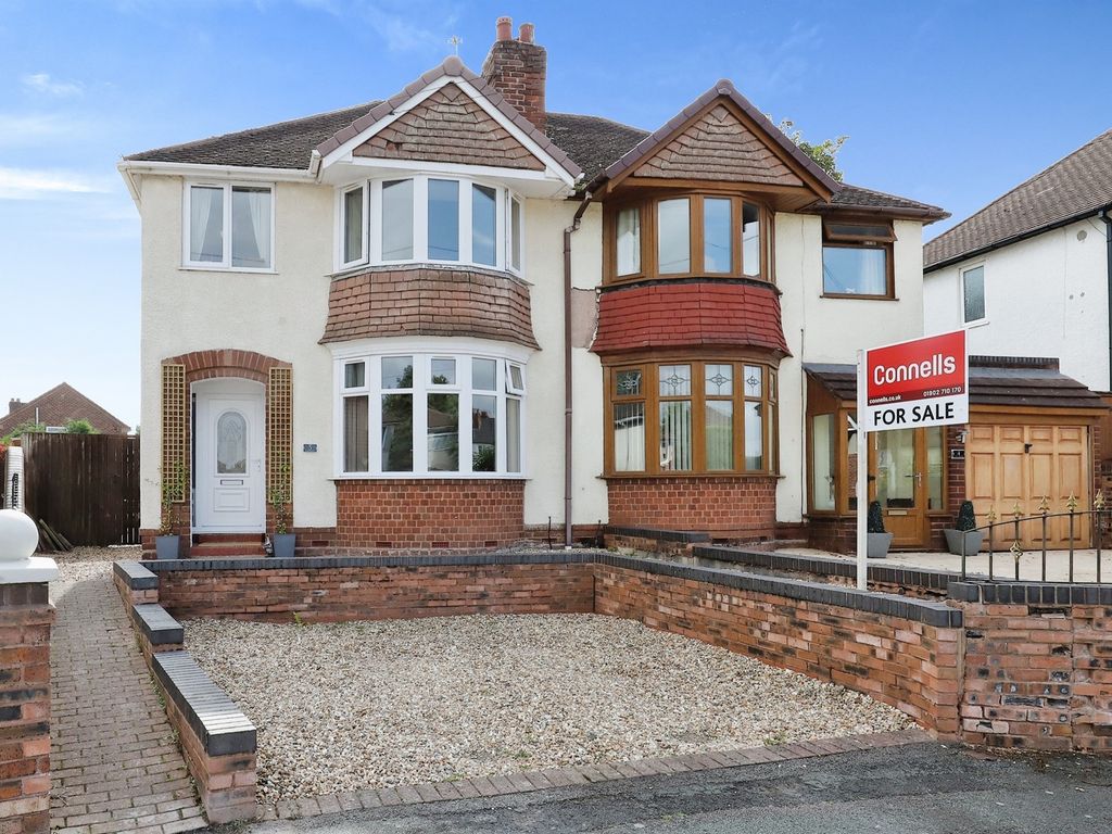 3 bed semidetached house for sale in Oak Grove, Wednesfield, Wolverhampton WV11 Zoopla