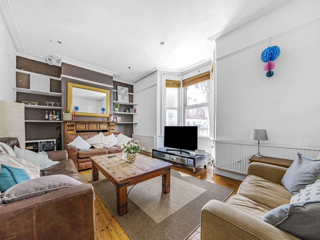 5 bed property for sale in Munster Road, Munster Village, London SW6, £