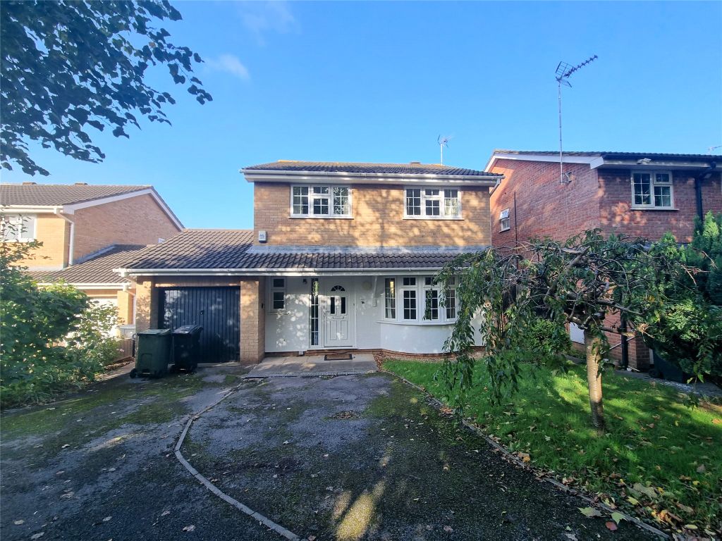 4 bed detached house to rent in Crescent Road, Bristol, Somerset BS16