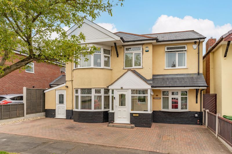 4 bed detached house for sale in Culmore Road, Hurst Green, Halesowen