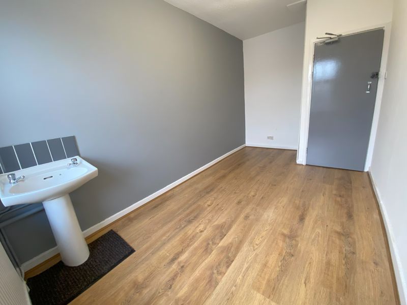 Room to rent in Llys Hafn, Cardiff Road, Taffs Well, Cardiff CF15, £450