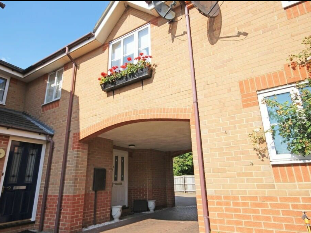 1 bed end terrace house for sale in Sycamore Close, Loughton IG10 Zoopla