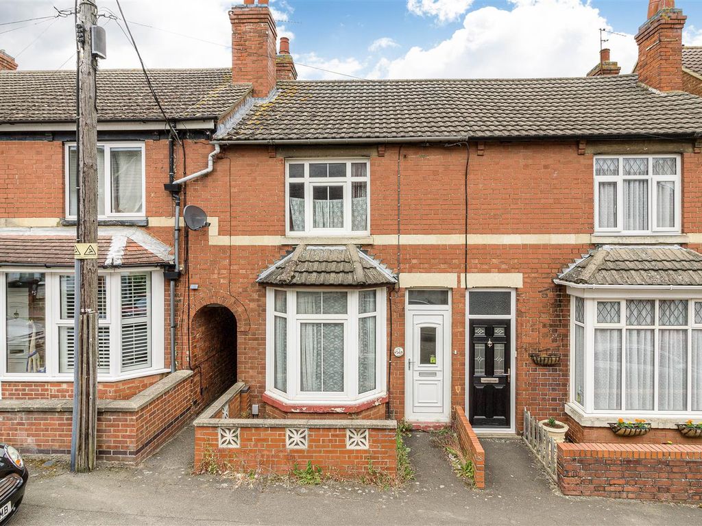 3 bed terraced house for sale in Jubilee Street, Irthlingborough