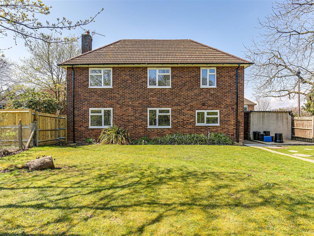 4 bed detached house for sale in Mouchotte Close, Biggin Hill