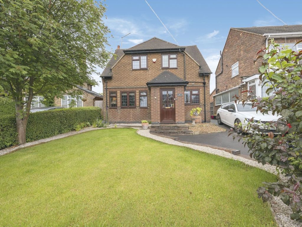 3 bed detached house for sale in Garden Avenue, Ilkeston DE7 Zoopla