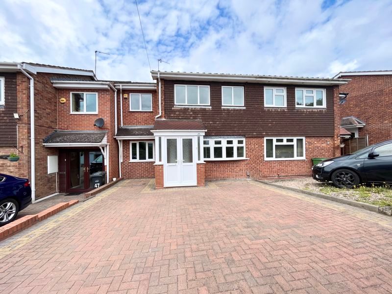 5 bed semidetached house for sale in Woods Lane, Brierley Hill DY5