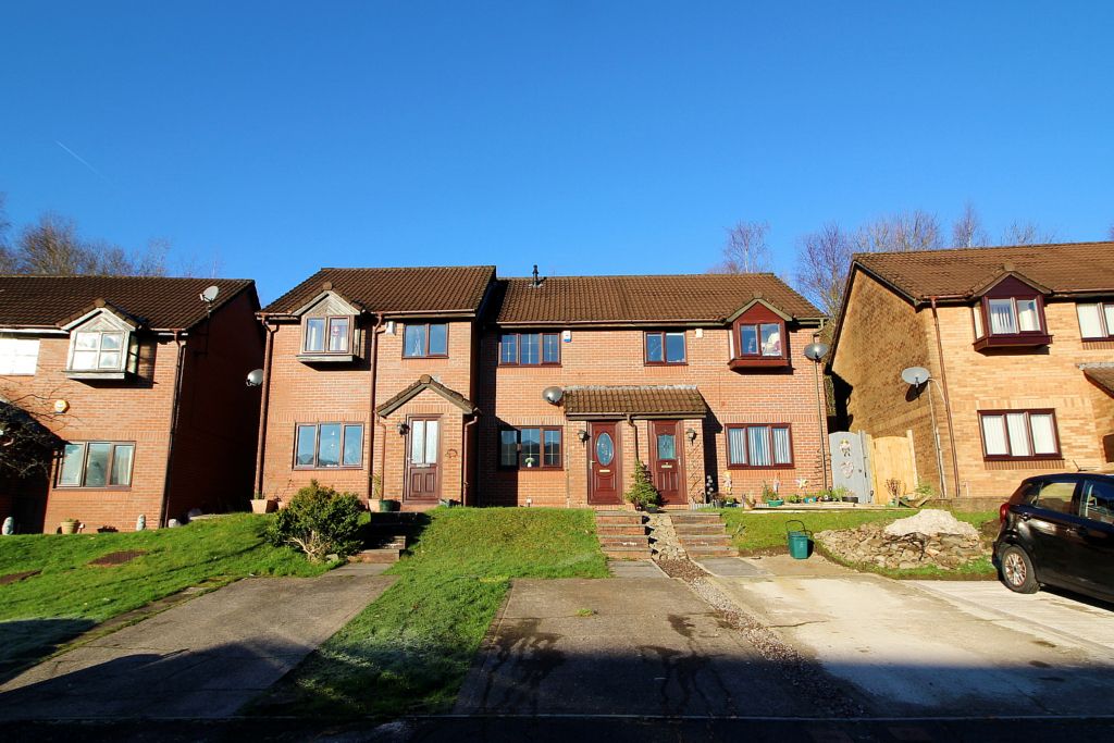 2 bed terraced house to rent in Nant Y Mynydd, Coed Y Cwm, Pontypridd