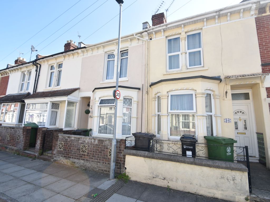 3 bed terraced house to rent in Bosham Road, Portsmouth, Hampshire PO2, £1,300 pcm Zoopla