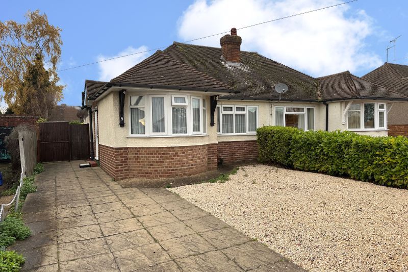 Laburnum Close, Luton LU3  