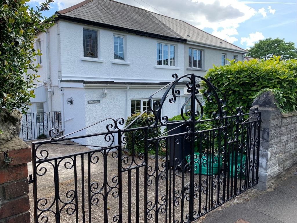 3 bed semidetached house for sale in Penywern Road, Neath SA10, £