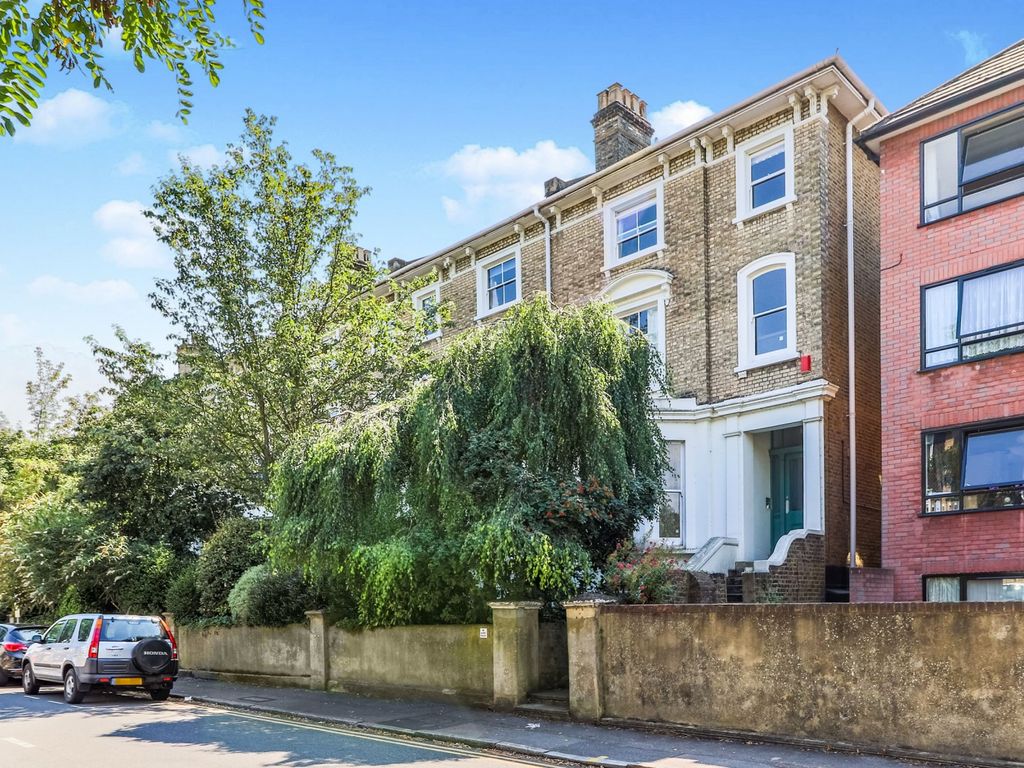 2 bed flat to rent in Surbiton Road, Kingston Upon Thames KT1 Zoopla